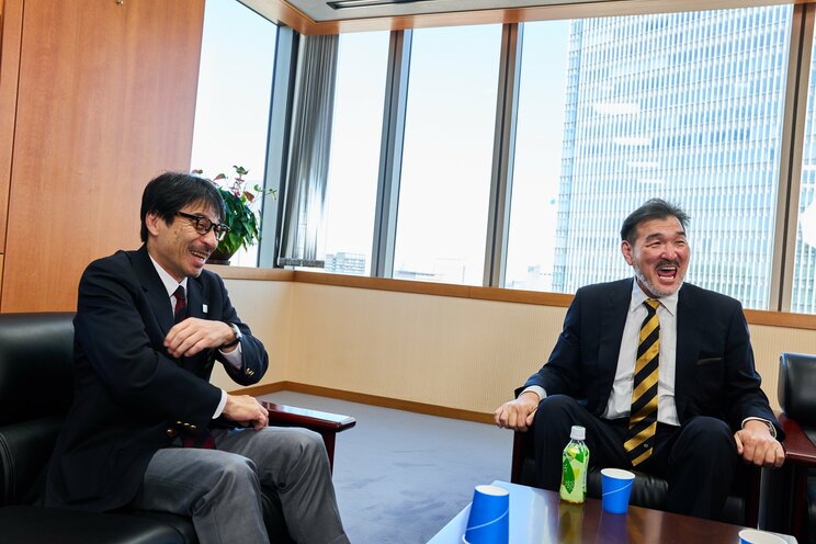 「気を抜いたら慶應に本当に殺されるぞ！」OBが明かす“絶対に負けられない”ラグビー早慶戦今昔秘話〈TBS佐々木社長×『VIVANT』福澤監督〉_8