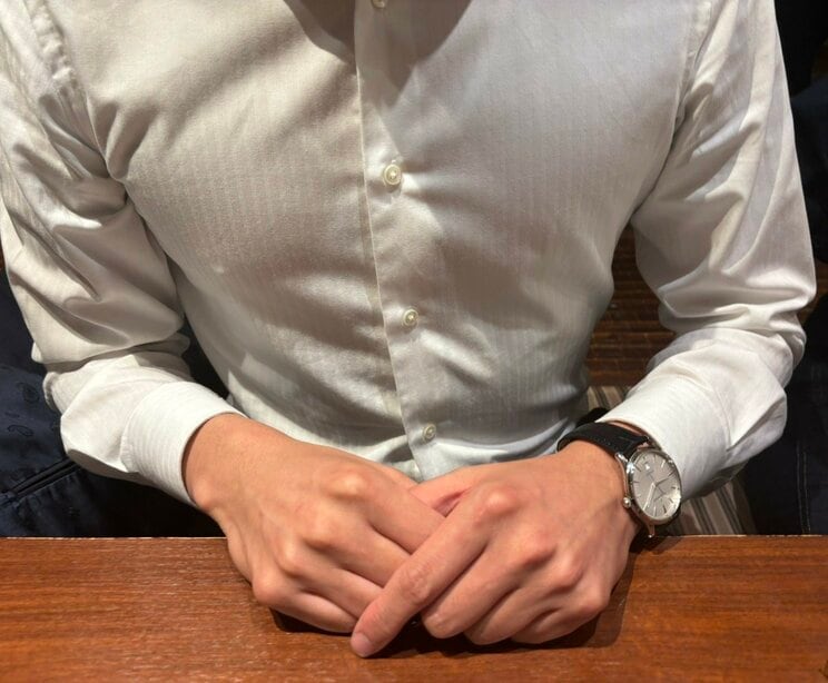 アイドルファンの20代男性(撮影/集英社オンライン編集部)