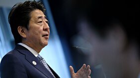 感動の拍手で沸いた安倍総理の伝説的「米国連邦議会上下両院合同会議でのスピーチ」…安倍の希望で加わったフレーズと幻の”野茂プラン”とは