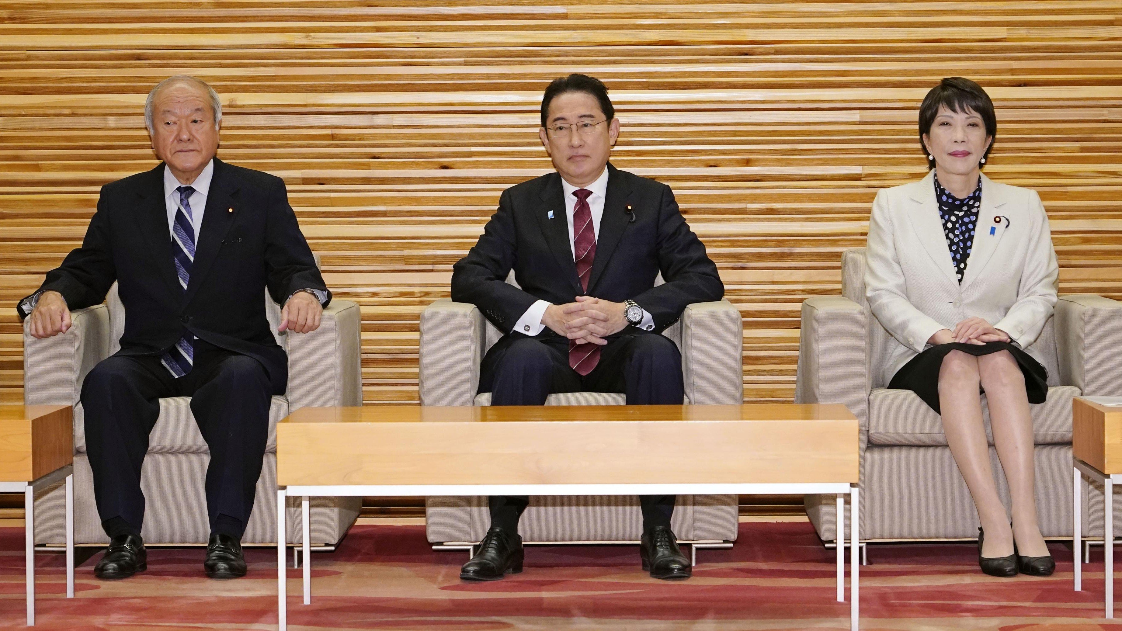 そもそも「国の借金」とは誰がどこから借りた金なのか。「国の借金が過去最大1286兆円超に」という報道の正しい見方 | 集英社オンライン |  ニュースを本気で噛み砕け