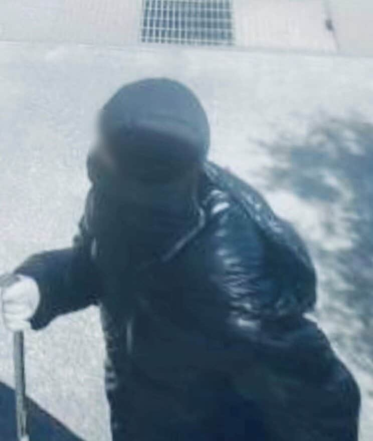 容疑者