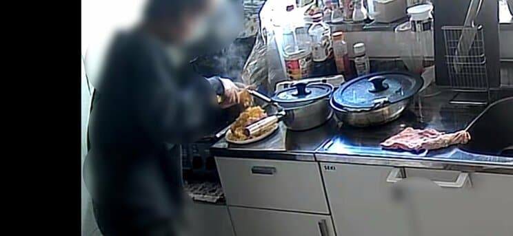 室内の防犯カメラの画像