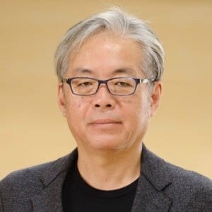 青木理