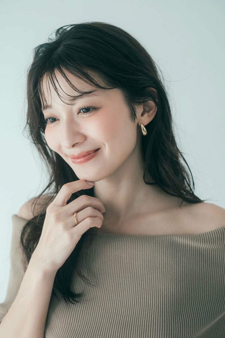 山本里菜1stフォトブック「りな、です」より　写真／東京祐