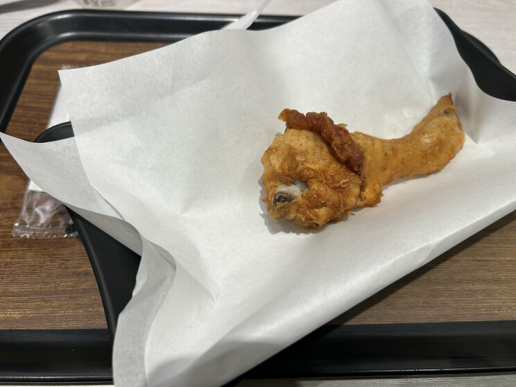 1ピースのみ注文して提供されたのはドラム(画像/集英社オンライン編集部撮影)