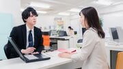 「接客業でも導入すべき」「やりすぎでは？」職場での“ビジネスネーム”使用に賛否両論…カスハラ対策で導入した市役所が明かす効果と課題