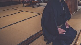 横浜流星演じる2025年NHK大河の主人公・蔦屋重三郎はなぜ、大勢の売れっ子狂歌師を囲うことができたのか?