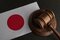なぜ多くの日本人は昔から、同調圧力が「好き」なのか…自由を「わがまま」や「自分勝手」ととらえ、厳しい校則で圧をかける教師もいる_1