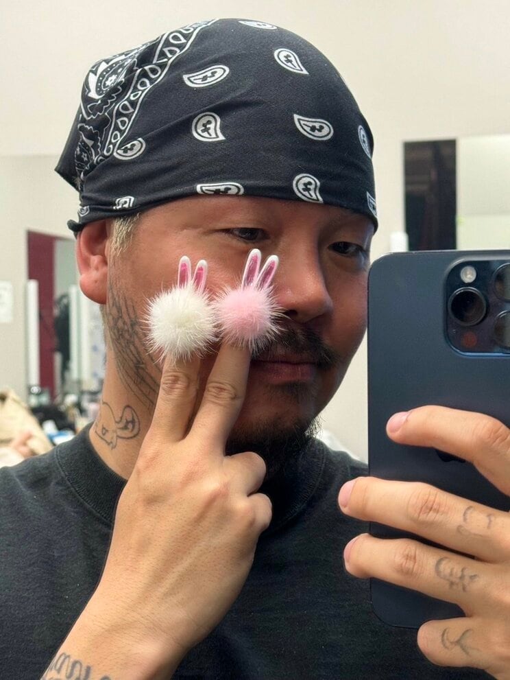 今、世界中のセレブからラブコールを受けるネイリストのTomoya Nakagawaさん（写真／本人提供）