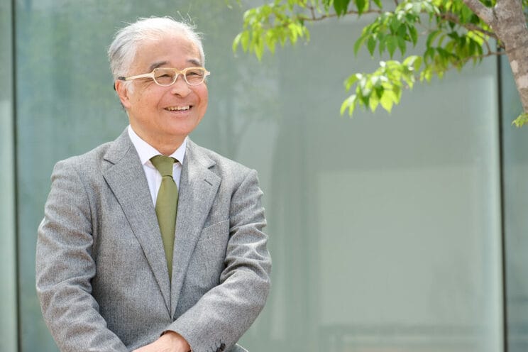 「TOEIC 満点で喋れない人は私のまわりにいくらでもいます。逆にネイティブ帰国子女が受けても満点は取れなかった。でも彼は英語話せるわけですから」