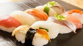 寿司が2貫ずつ出る理由は?  日本初の丼めしは天丼だった? 知られざる食トリビア