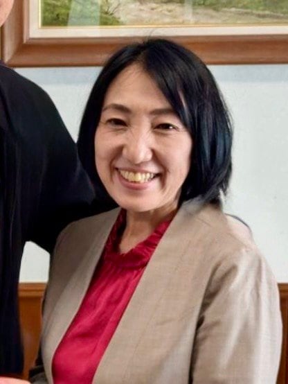 大椿裕子 1973年生まれ。社民党所属の元参議院議員。大学職員時代に雇止め問題を経験し、労働組合活動に参加。非正規雇用や労働問題を中心に発信を続け、2023年に参議院議員に繰り上げ当選した。
