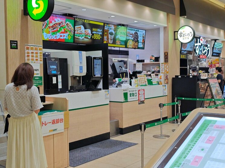 かつて日本に500店近くあったサブウェイだが、2024年には約180店舗に半減した（撮影／識者提供）