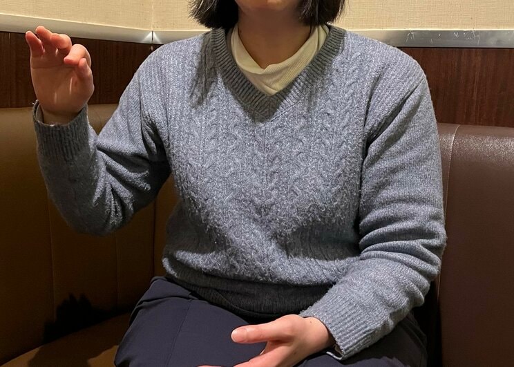 今回、自身のひきこもり経験を話してくれた藤原さん（撮影／集英社オンライン）