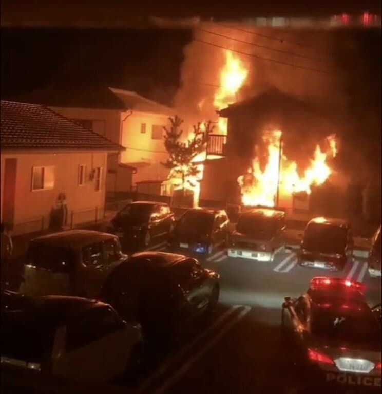 放火された被害者の自宅（近隣住民提供）