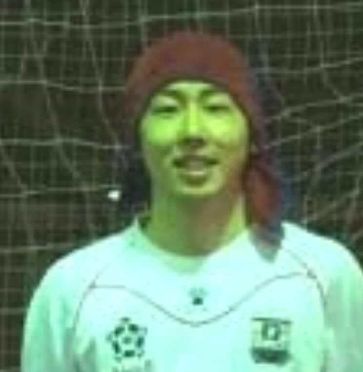 同じく変態教員グループの小瀬村被告もサッカーをやっていた