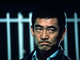 名優・高倉健の代表曲「網走番外地」は、なぜ放送禁止歌だったのか。シャイな好青年が寡黙で厳しい表情の男になったワケ