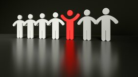 「皆と違う=特別である」という意味ではない……親に言われて勉強を頑張り、競争社会を勝ち抜いてきた人ほど自分の人生を生きられなくなってしまう理由