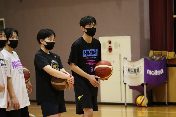 監督は能代工・田臥勇太の一学年上のマネージャー。強豪・桐生市立商で唯一の男子バスケ部員が、女子に混じって練習を続ける理由_6