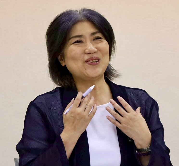 8月13日、取材に応じる田久保市長（撮影／集英社オンライン）
