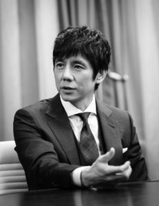 「“東洋の時計王”の志を演じる、描く。」楡周平×西島秀俊『黄金の刻　小説 服部金太郎』_4