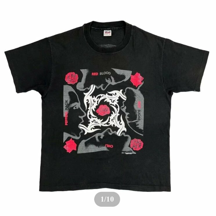 レッチリの大名盤『Blood Sugar Sex Magik』がデザインされたTシャツは12万6390円（すでにSOLD OUT）　写真：greatLAnd