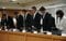 19日の兵庫県議会百条委でAさんに黙祷を捧げる県議ら(撮影/集英社オンライン)
