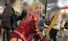 〈外国人だらけの渋谷ハロウィーン〉「休止?シラナイヨ」「誰も止められないヨ」酒がなくてもハイテンションで…