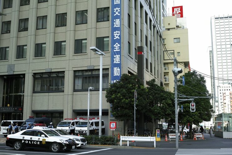 新宿警察署