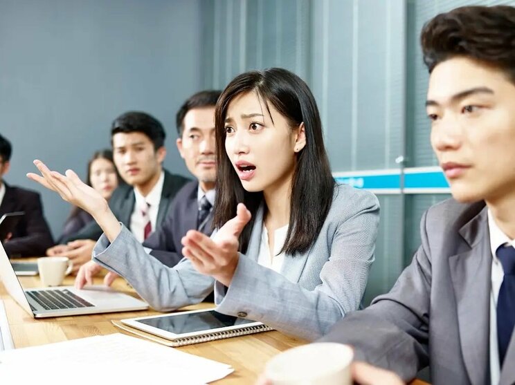 過度な権利主張を繰り返す「モンスター社員」(写真／shutterstock、以下同)