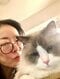 遠野さんと愛猫・愁くん(本人ブログより)