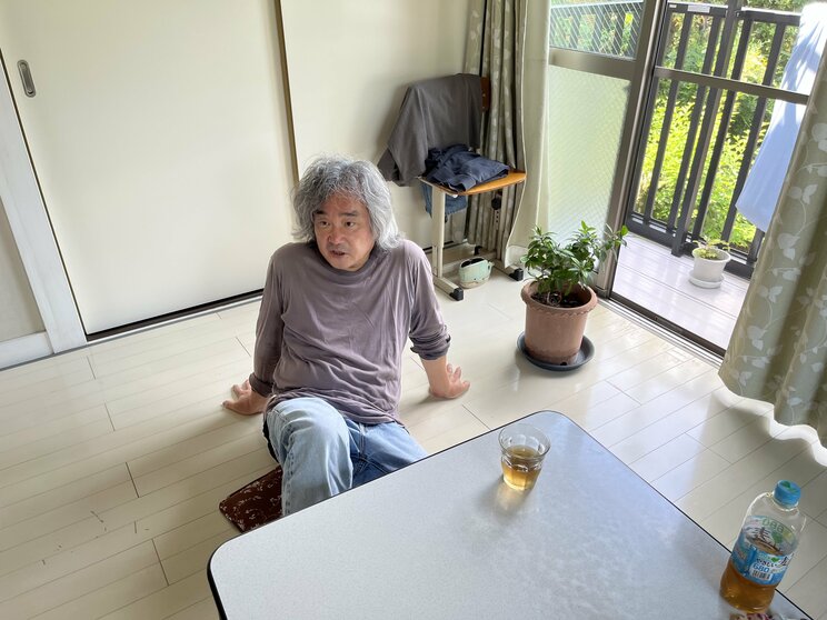 佐野さんが現在暮らす部屋