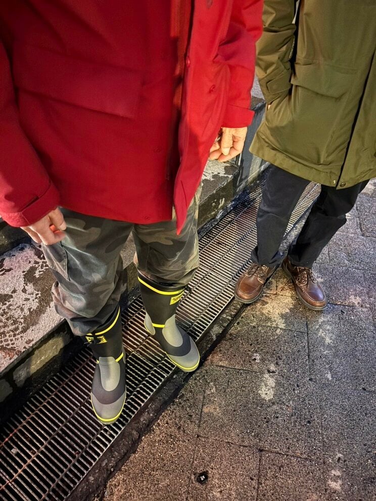 取材に応じる地元住民（撮影／集英社オンライン）