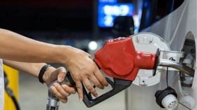 ガソリン300円の可能性も…価格高騰はどこまで続くのか？ 原油だけじゃない日本の家計を直撃するエネルギー危機の深刻度