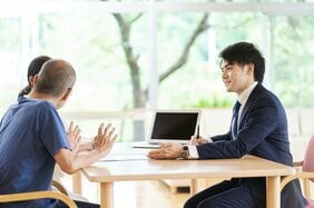 「営業のプレゼンが通らない…」その理由がわかる“たった１つの質問”…日本一コカ・コーラを売った男性が学んだ仕事の基本とは