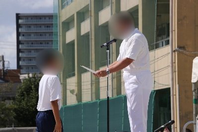 A校長（写真／知人提供）
