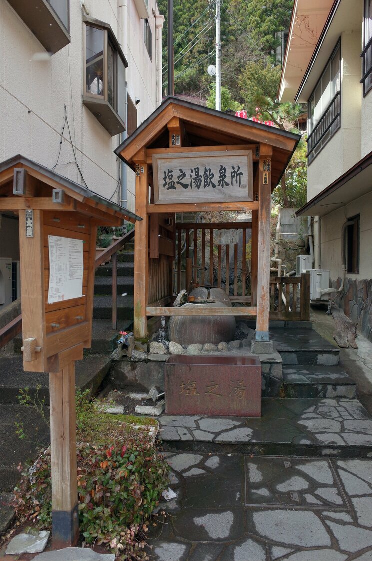 日本一美味しい温泉、まずい温泉はどこ？　ハマると深い「飲泉」の世界_c