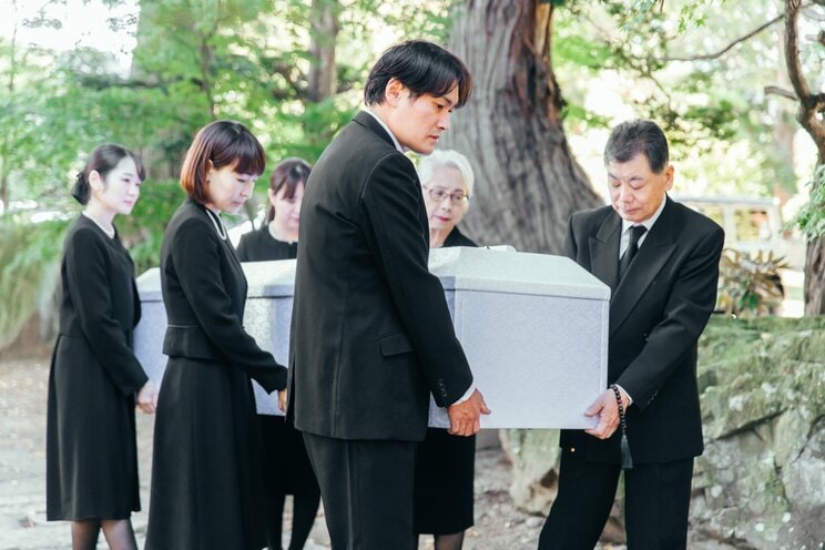 火葬場には極めてセンシティブな死者情報・遺族情報が集積するだけに、その管理体制について透明性と監督の仕組みは必要だ