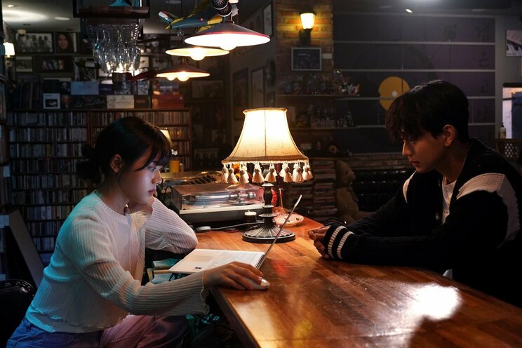 『愛の不時着』×『梨泰院クラス』のプロデューサーが生む『プレイ・プリ』は、超人気アイドルが女子大生にガチ恋ストーリー〈Huluが韓国ドラマ制作に参戦！〉_4