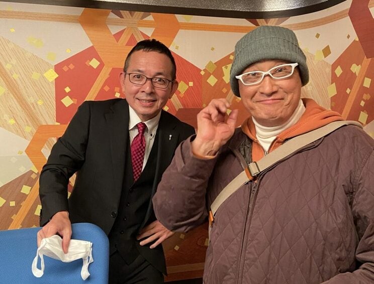 NHK大相撲中継の解説と実況で25年にわたり北の富士さん（写真右）とコンビと組んだ藤井氏。（写真／著者提供）