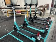 かつてはバイク、今、電動キックボード。保守派が嫌い、リベラル派が好む“街の乗り物”