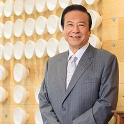 亡くなった小川賢太郎さん(ゼンショー ホームページより)