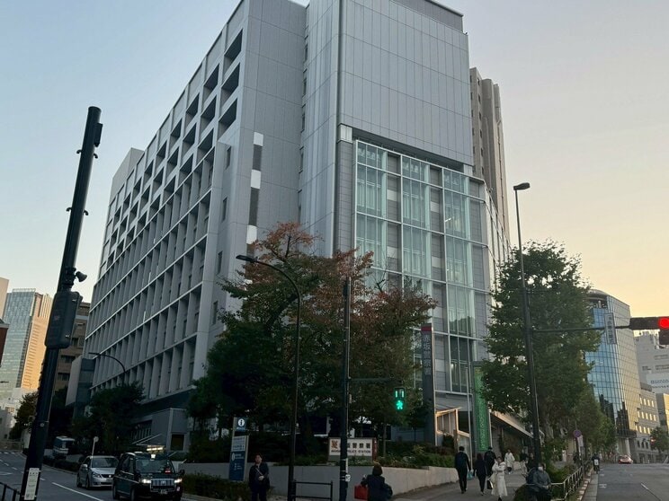 赤坂警察署（撮影／集英社オンライン））