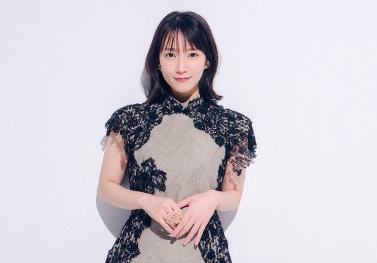 役作りのため髪を20cmカットしたと話す吉岡里帆　撮影／入江達也