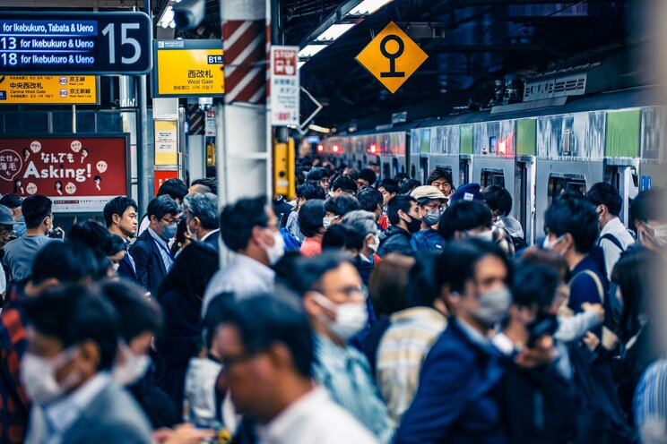 70年代に「新宿まで100分」と謳われた限界ニュータウン、今は最寄りのバス停まで一苦労…限界分譲地から新宿まで「通勤」してみた_4