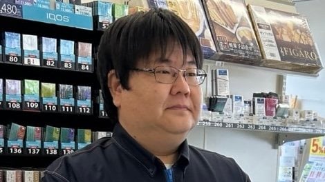 〈本人インタビュー〉「阻止するの何回目やねん」兄のかまいたち山内健司も驚いた、ファミマ店長の弟の振り込め詐欺阻止の技 被害に遭う人は「ちょっと頼まれて」と言って送金