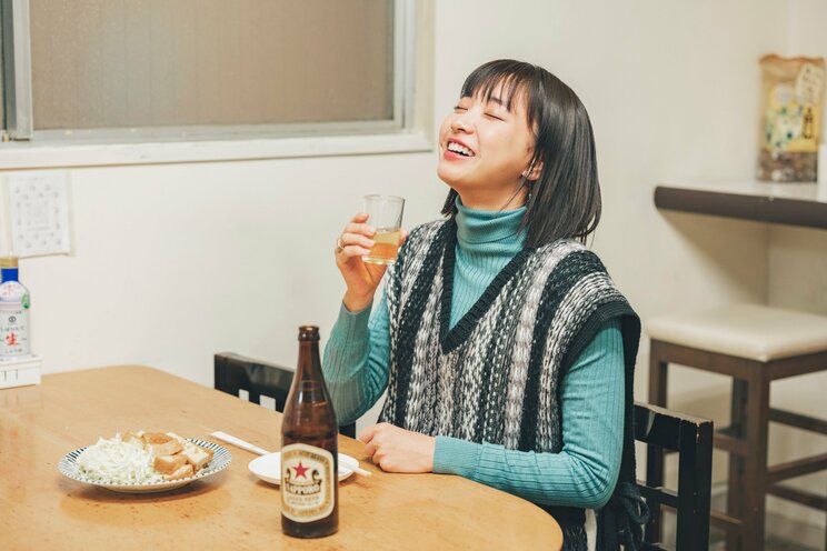 番組で生まれて初めてキュウリを食べた超偏食だった坂ノ上茜『町中華で飲ろうぜ』は初体験だらけ_6