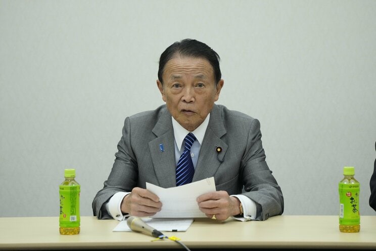 麻生太郎氏（写真／共同通信）