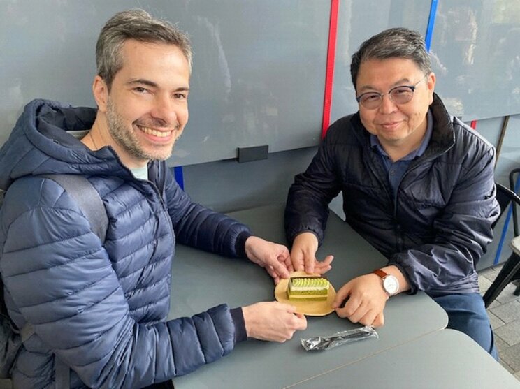 万博グルメを堪能したブラジル人のお二人