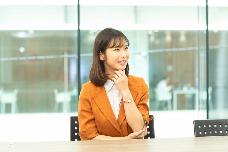 終始笑顔で新生活を語ってくれた